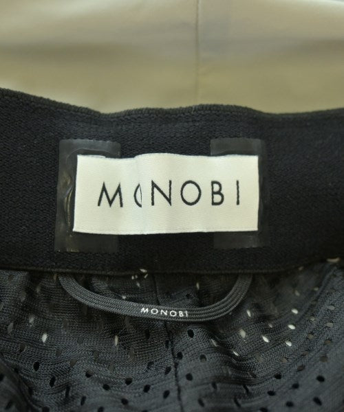 MONOBI กางเกงขาสั้น