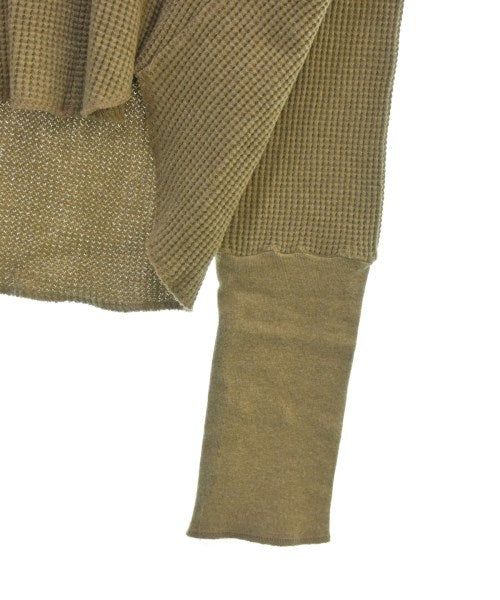 Squady เสื้อยืด/เสื้อท็อปส์