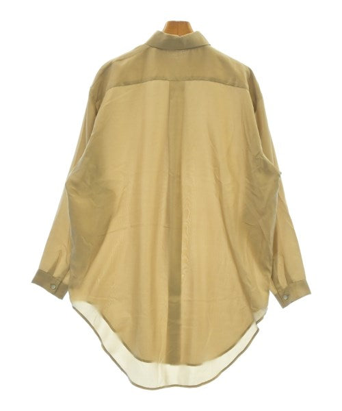 Cathrine Hammel เสื้อลำลอง