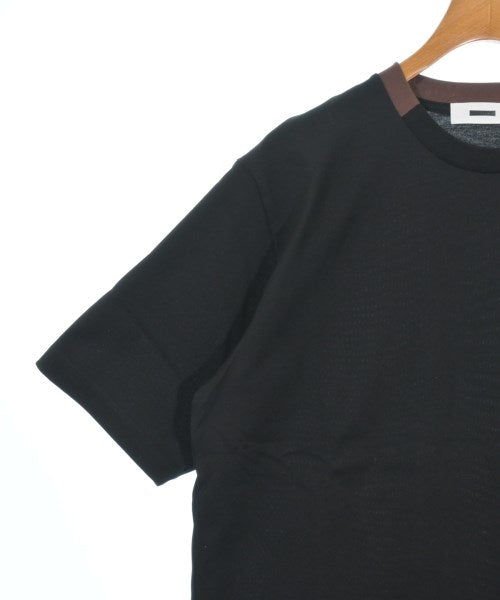 REVERBERATE เสื้อยืด/เสื้อท็อปส์