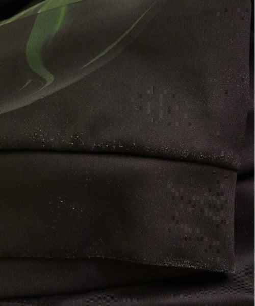 CMMN SWDN เสื้อสเวตเตอร์
