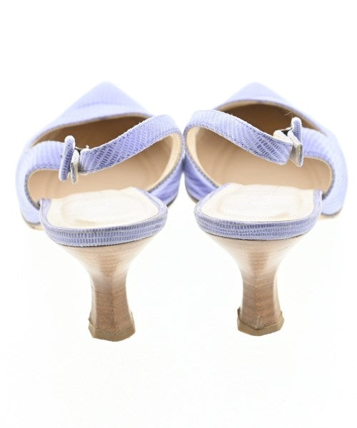 YOSHITO รองเท้าแตะ