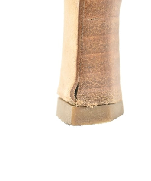 YOSHITO รองเท้าแตะ