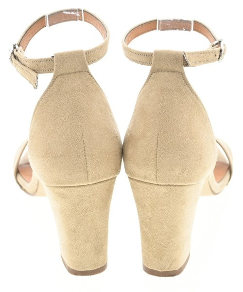 MILLIWM รองเท้าแตะ