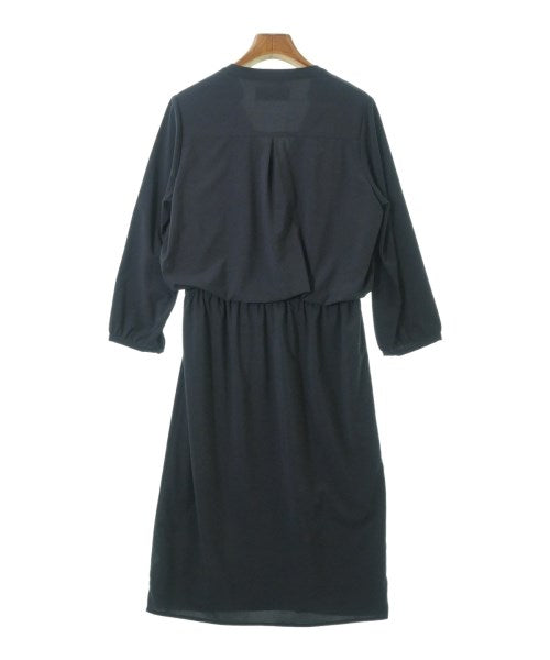 Le Salon de Monique ชุดเดรส