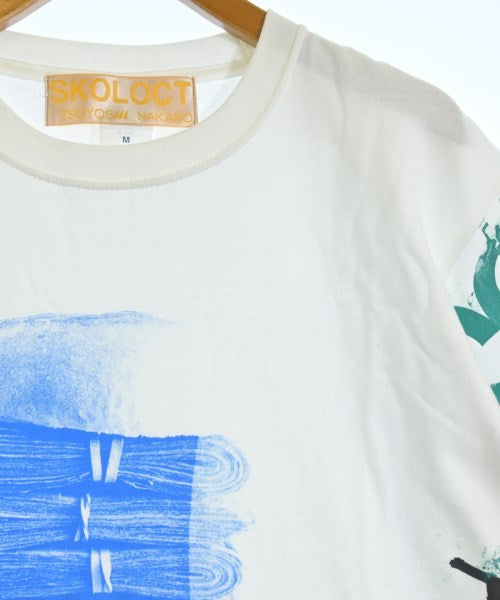 SKOLOCT เสื้อยืด/เสื้อท็อปส์