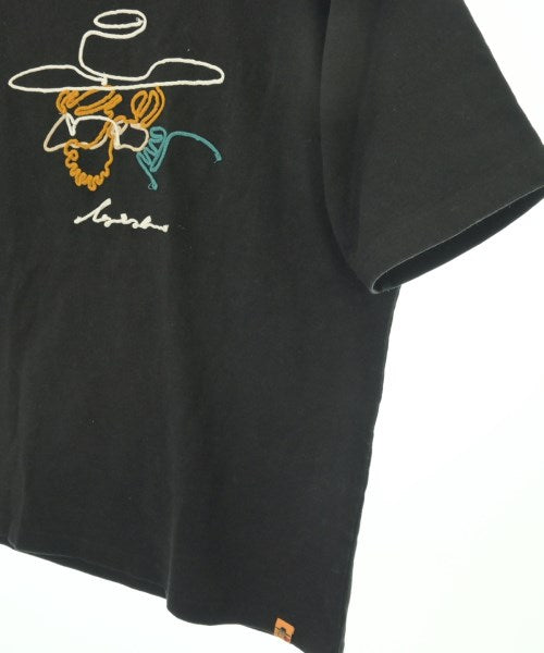 Left Alone เสื้อยืด/เสื้อท็อปส์
