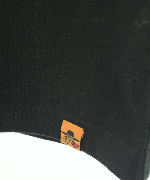Left Alone เสื้อยืด/เสื้อท็อปส์