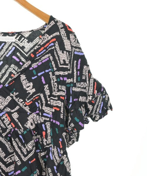 hlaada เสื้อสตรี
