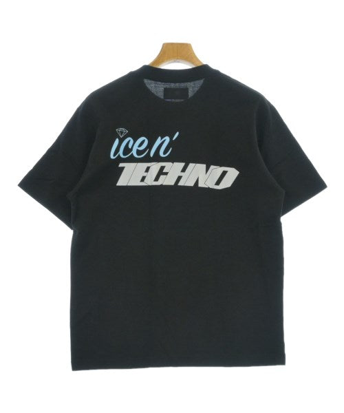 FORTYFOUR เสื้อยืด/เสื้อท็อปส์