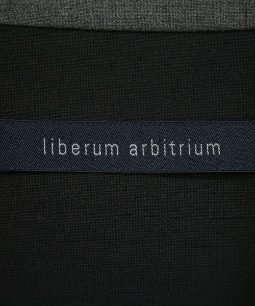 liberum arbitrium เสื้อลำลอง