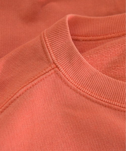 HOLIDAYS COMFORT เสื้อยืด/เสื้อท็อปส์