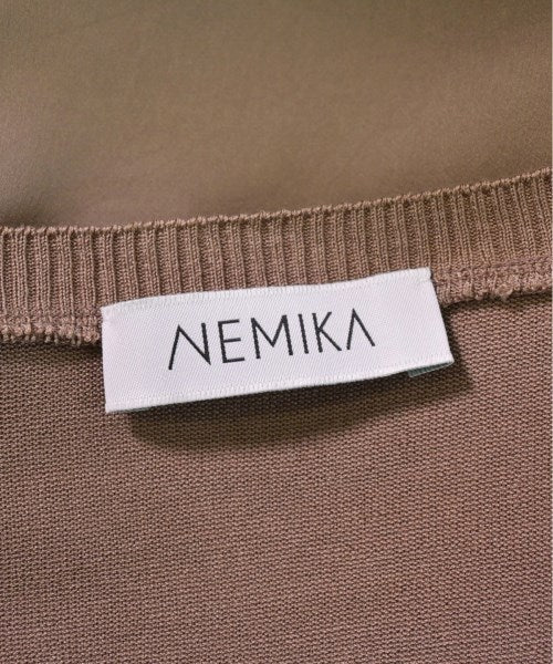 NEMIKA เสื้อลำลอง