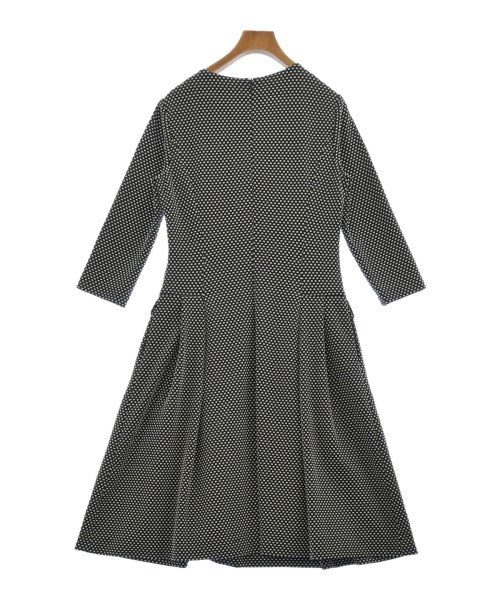 NEMIKA ชุดเดรส