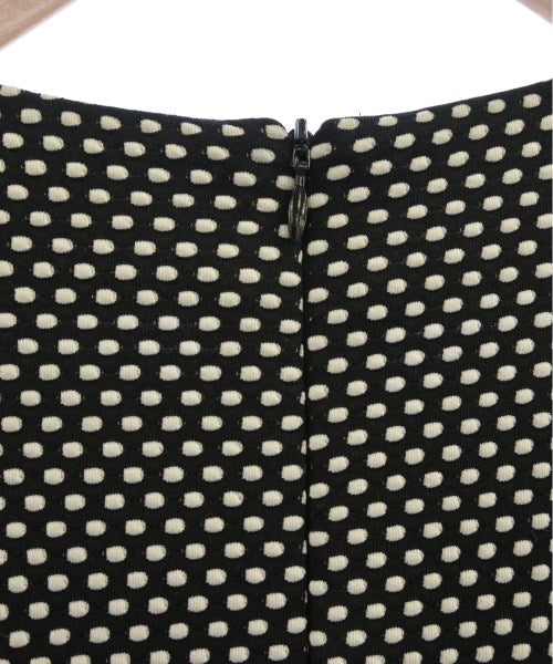 NEMIKA ชุดเดรส