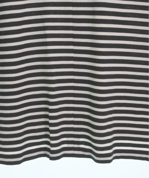 NEMIKA เสื้อยืด/เสื้อท็อปส์