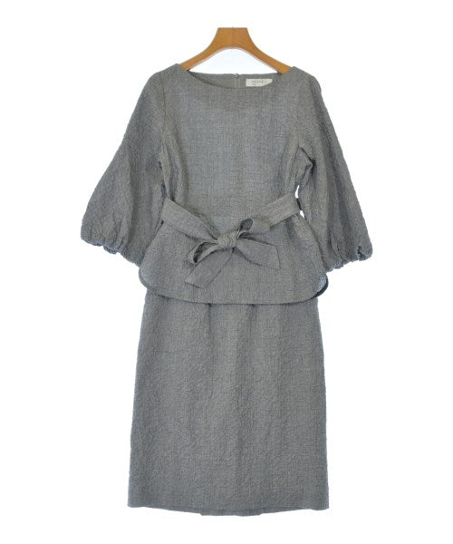 NEMIKA ชุดสูทแบบครบเซต (อื่นๆ)