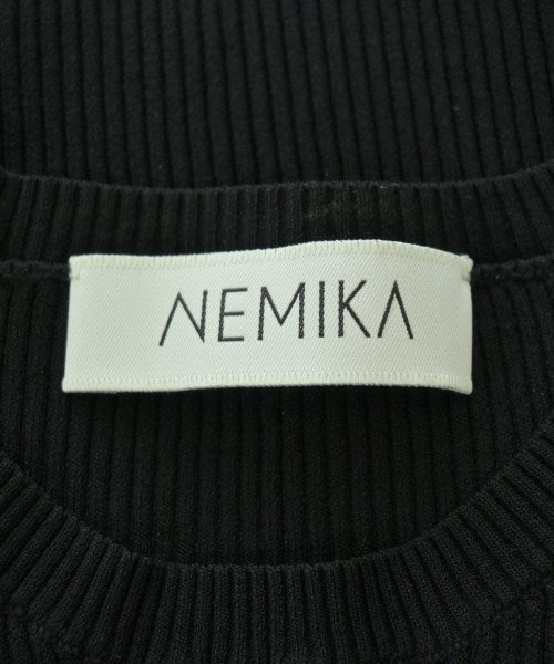 NEMIKA เสื้อกันหนาว