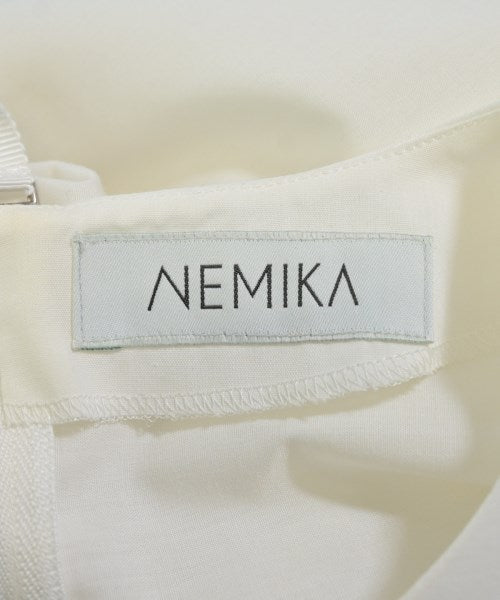 NEMIKA เสื้อสตรี