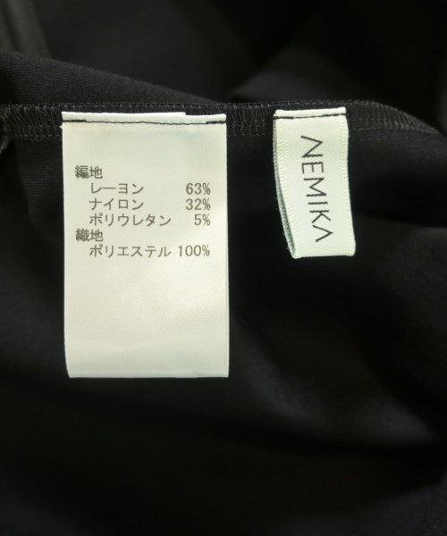 NEMIKA เสื้อยืด/เสื้อท็อปส์