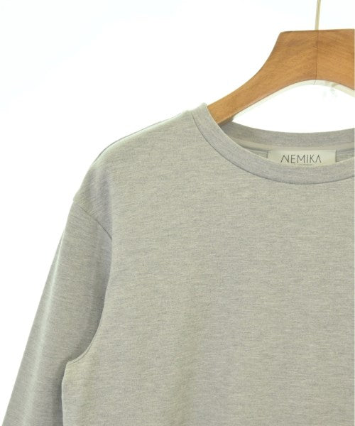 NEMIKA เสื้อยืด/เสื้อท็อปส์
