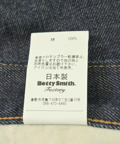 Betty Smith ยีนส์