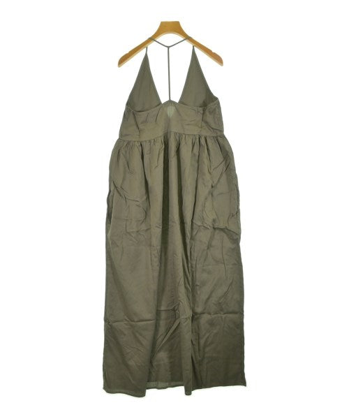 LACAUSA ชุดเดรส