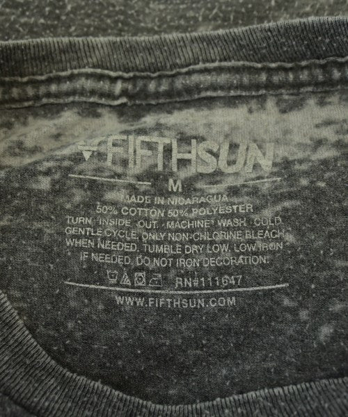Fifth Sun เสื้อยืด/เสื้อท็อปส์