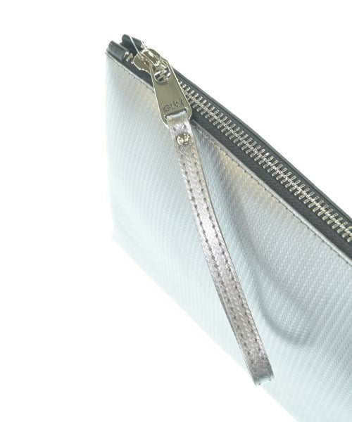 GUM Gianni Chiarini Design คลัตช์