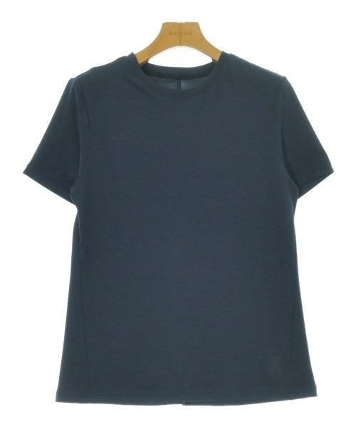 On เสื้อยืด/เสื้อท็อปส์