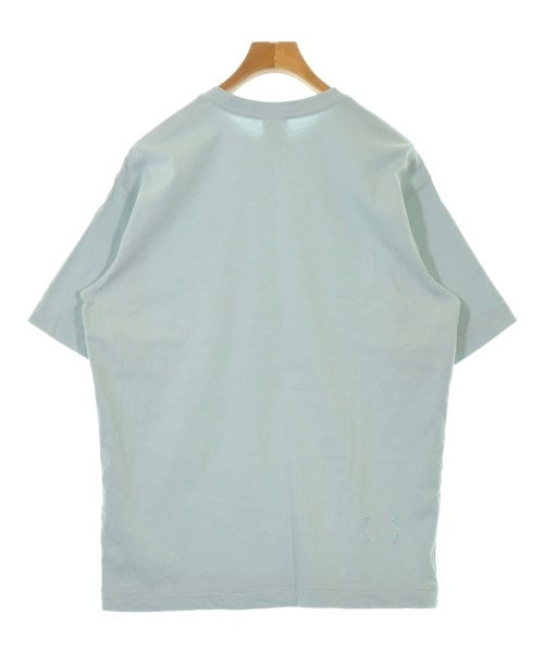 On เสื้อยืด/เสื้อท็อปส์