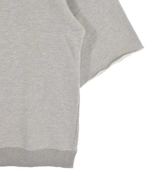 ES:S เสื้อยืด/เสื้อท็อปส์