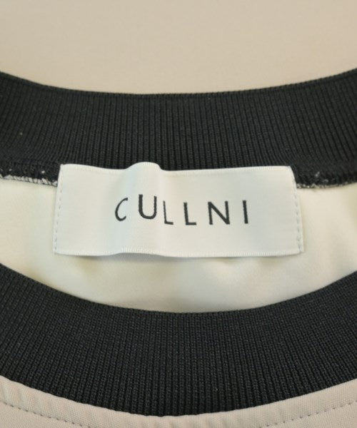 CULLNI เสื้อยืด/เสื้อท็อปส์