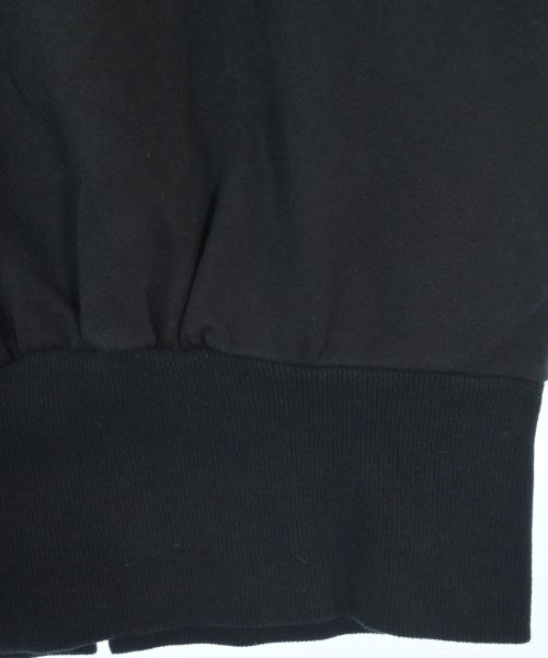 CEPIE. เสื้อยืด/เสื้อท็อปส์