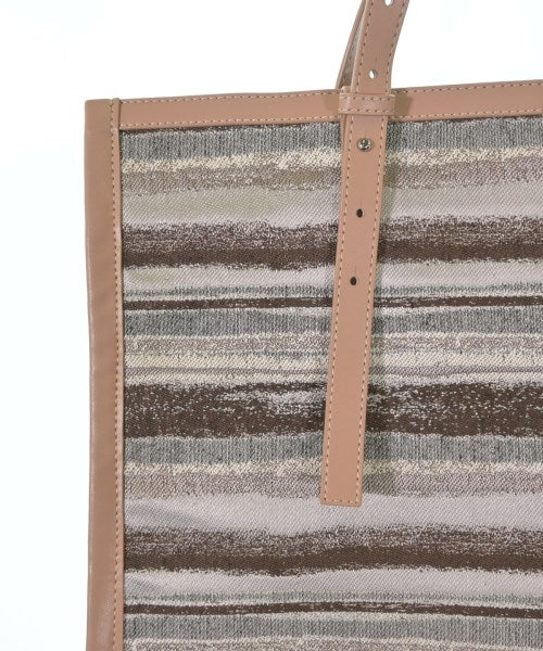 the dilettante กระเป๋าถือขนาดใหญ่