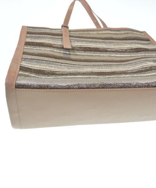 the dilettante กระเป๋าถือขนาดใหญ่