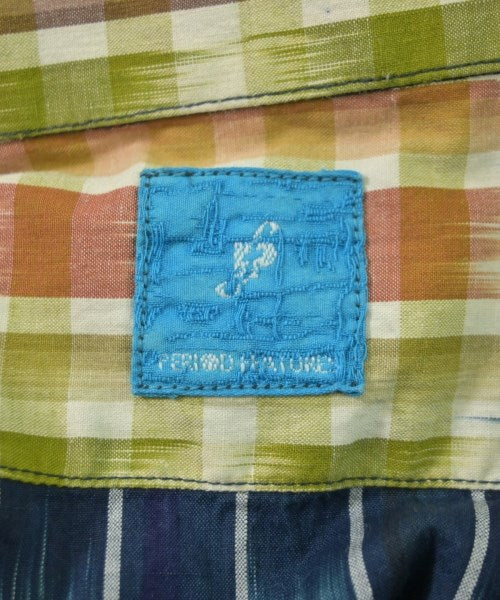 PERIOD FEATURES เสื้อลำลอง