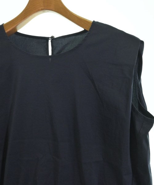 LUIS MARI เสื้อลำลอง