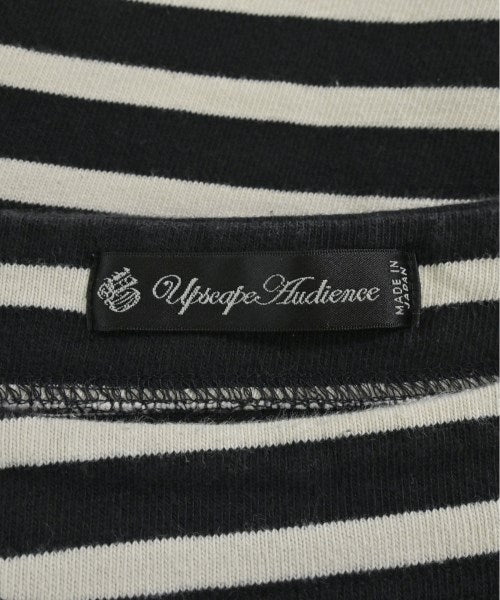 Upscape Audience เสื้อยืด/เสื้อท็อปส์