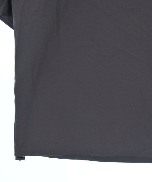 THOUSAND MILE เสื้อยืด/เสื้อท็อปส์