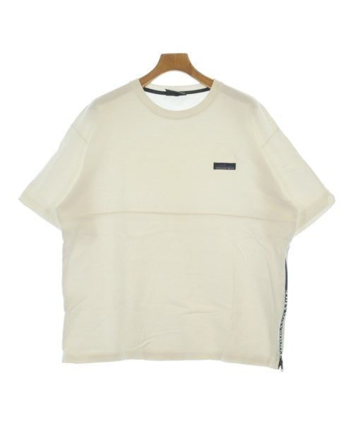 THOUSAND MILE เสื้อยืด/เสื้อท็อปส์