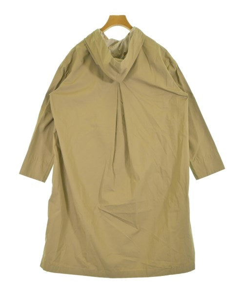 nume เสื้อโค้ท อื่น