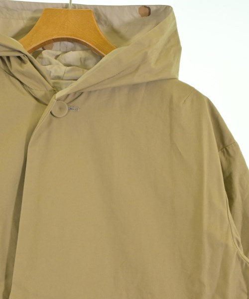 nume เสื้อโค้ท อื่น