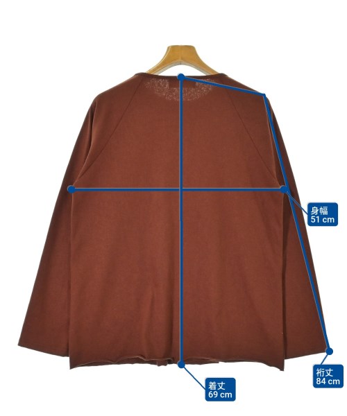 KONYA เสื้อยืด/เสื้อท็อปส์