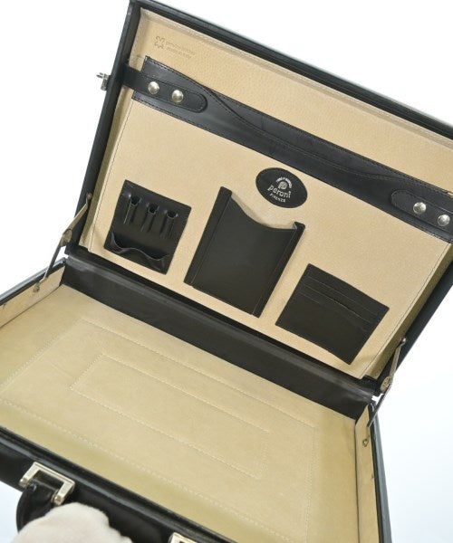 peroni กระเป๋าธุรกิจ