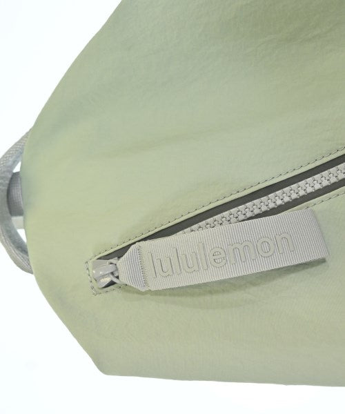 lululemon กระเป๋าสะพาย