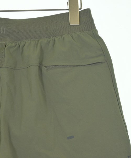 lululemon กางเกงขาสั้น