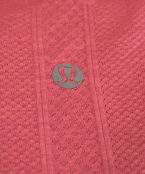 lululemon เสื้อยืด/เสื้อท็อปส์