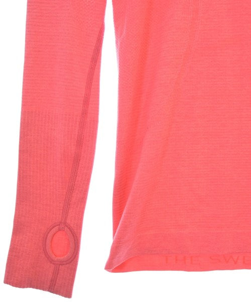 lululemon เสื้อยืด/เสื้อท็อปส์