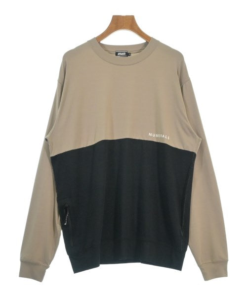 NUMERALS เสื้อยืด/เสื้อท็อปส์